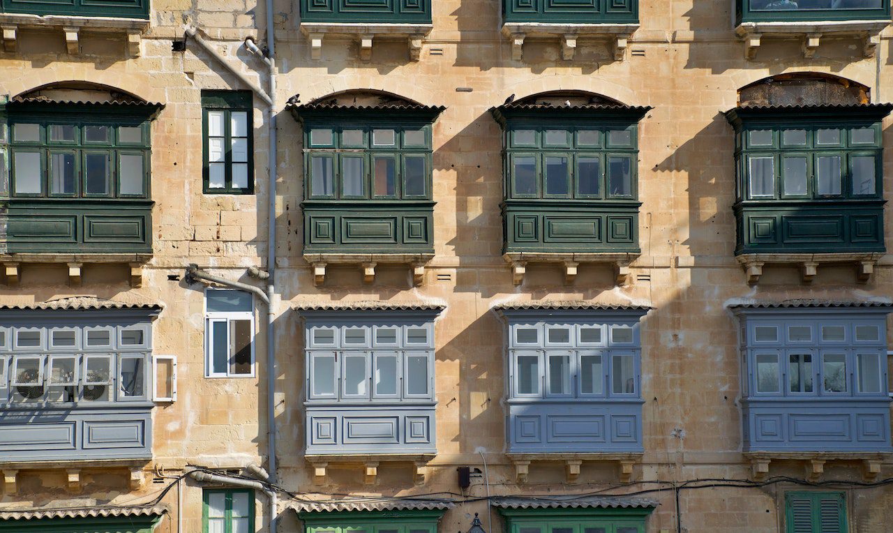 Malta balconies / Pexels